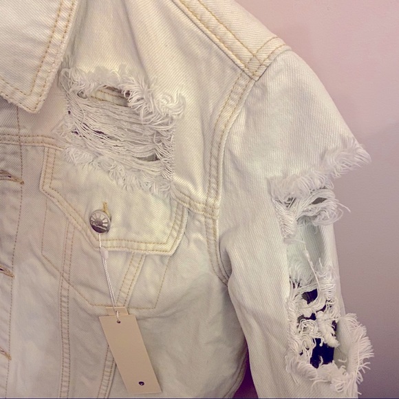 ✖️SOLD✖️ 🏷NWT The Kerry Shrunken Trucker - Picture 10 of 13